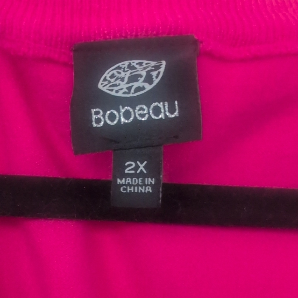 Bobeau Pink V-Neck Sweater with Stripes - Picture 2 of 4